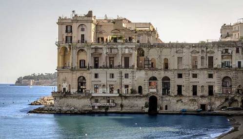 what to visit in Naples